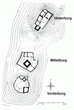 15 Lageplan der Burgen (nach Arens). Vorderburg 319 m NN, Mittelburg 316 m NN, Hinterburg 323 m NN.